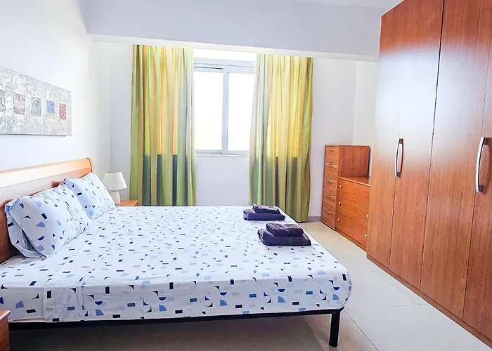 The Breeze - S3 * Sliema