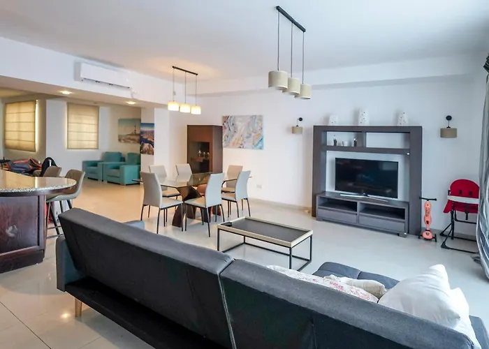 The Breeze - S3 * Sliema